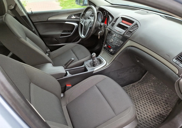 Opel Insignia cena 19800 przebieg: 308231, rok produkcji 2012 z Końskie małe 172